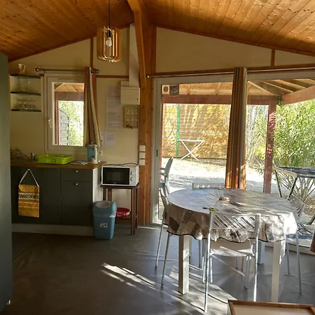 Le Fleuri Aux 4 Saisons Camping